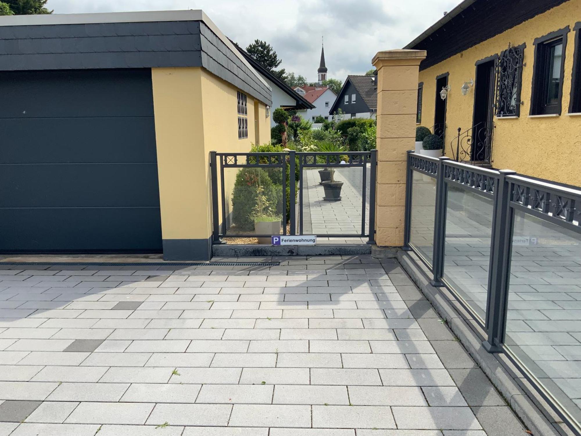 Helle Fewo, 60 Qm, Souterrain, Eigener Eingang, Rhein Und Nahe บิงเงนอัมไรน์ ภายนอก รูปภาพ